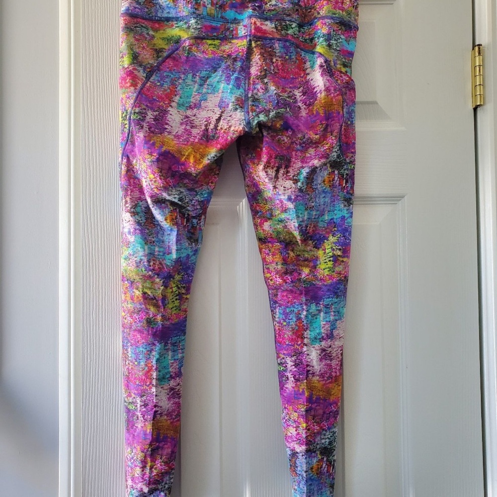 Lululemon 2019 super rare seawheeze monet legging size 8